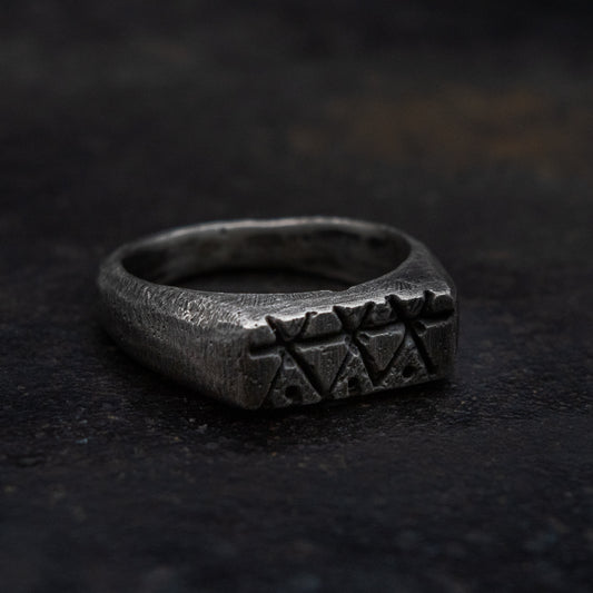 Anillo de Sello Tipis