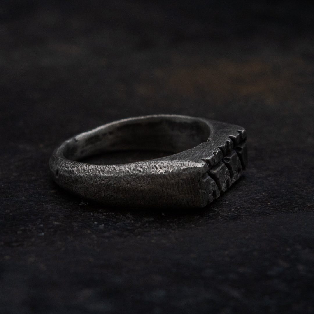Anillo de Sello Tipis